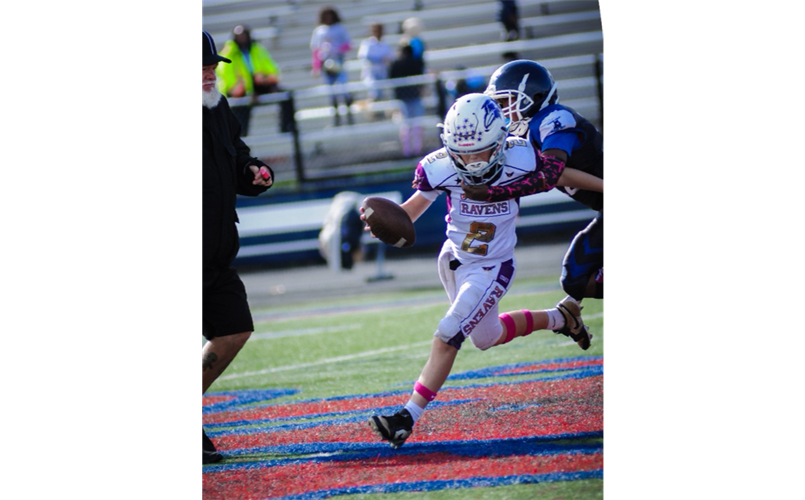 LUKE RUNNING THROUGH A TACKLE!